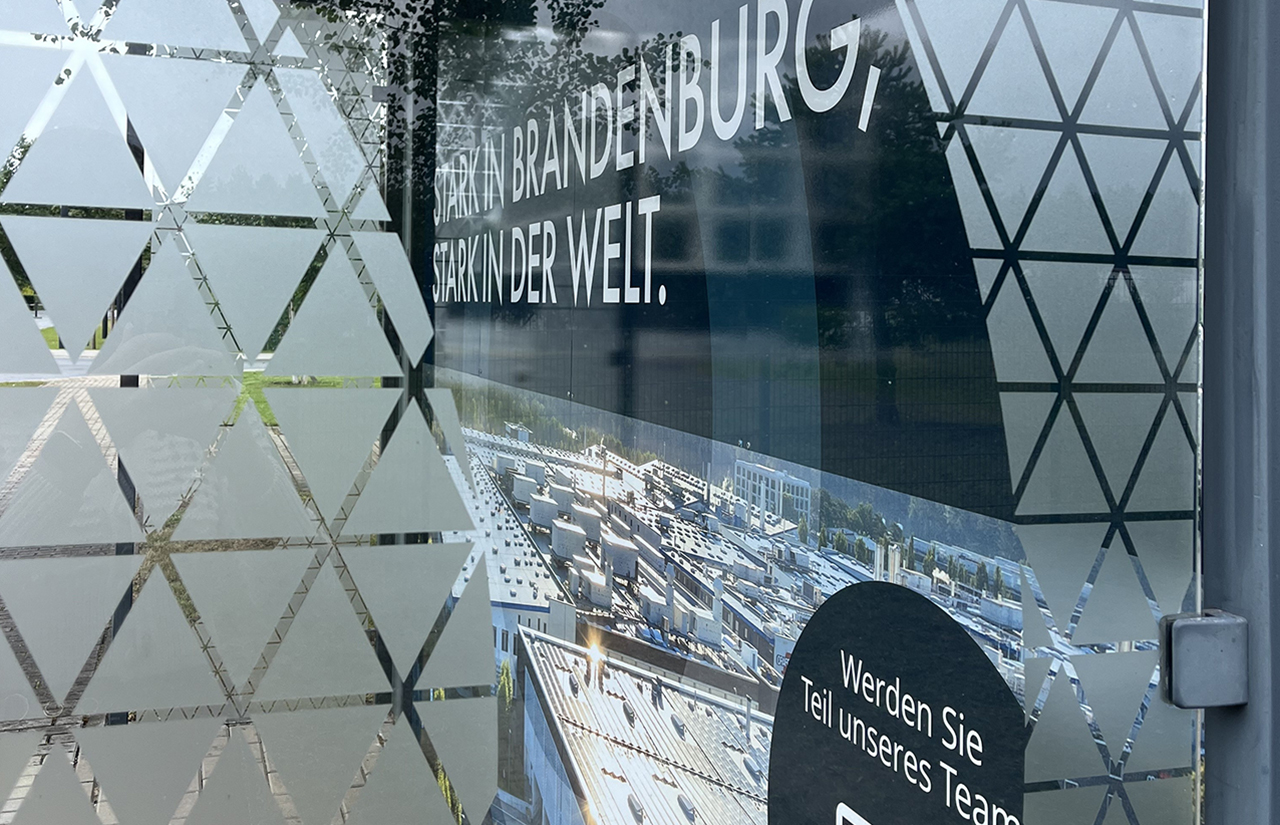 ORACAL® 8610 Etched Glass Film