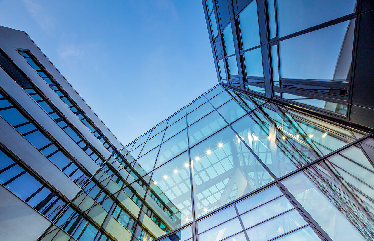 ORAGUARD® HelioShield 75 Exterior